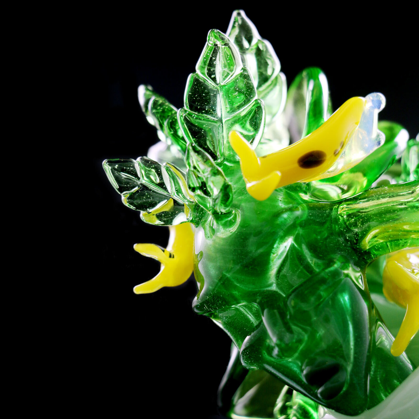 Sherlock Pipe -  Green Goddess With Yellow Slugs